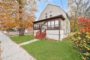 77 Harold St, Hartford, CT 06112 - Photo 1