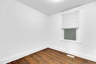 84 Dewey St, Bridgeport, CT 06605 - Photo 10