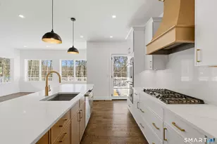 511 Den Rd, Stamford, CT 06903 - Photo 6