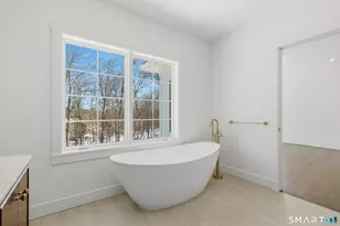 511 Den Rd, Stamford, CT 06903 - Photo 20