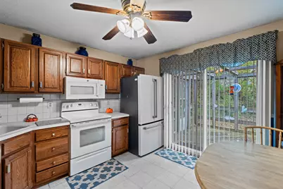 135 Williamson Drive, Waterbury, CT 06710 - Photo 20