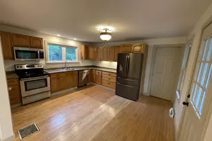 56 N Maple St, Enfield, CT 06082 - Photo 6