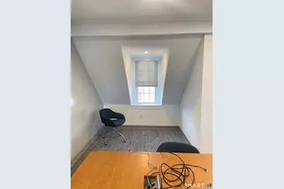 40 Bank Street, New London, CT 06320 - Photo 36