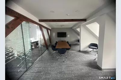 40 Bank Street, New London, CT 06320 - Photo 34