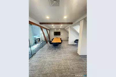 40 Bank Street, New London, CT 06320 - Photo 28