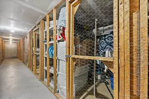 253 Mayfield Dr, Trumbull, CT 06611 - Photo 28