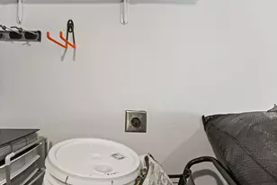 253 Mayfield Dr, Trumbull, CT 06611 - Photo 26