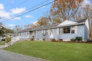 19 Cedarcrest Dr, Preston, CT 06365 - Photo 2