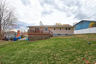 385 Gaylord Dr, Waterbury, CT 06708 - Photo 32