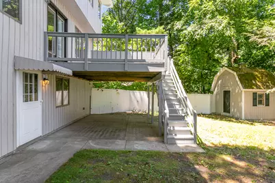 142 Chatham Terrace, Bridgeport, CT 06606 - Photo 30