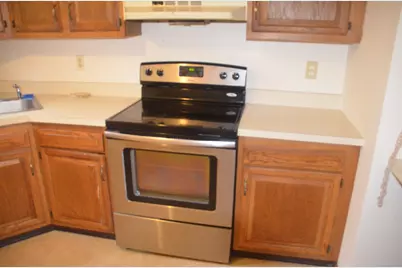 1202 Twin Circle Drive #1202, South Windsor, CT 06074 - Photo 4