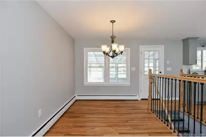 10 North Cobblers Court, East Lyme, CT 06357 - Photo 12