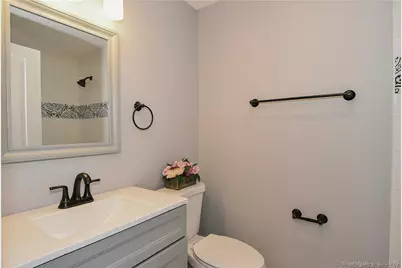10 North Cobblers Court, East Lyme, CT 06357 - Photo 14