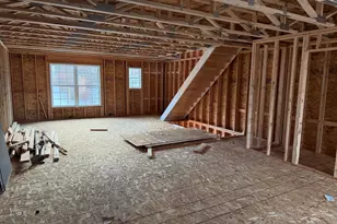 17 Staples St, Danbury, CT 06810 - Photo 4