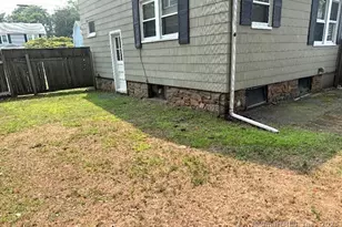 93 Kimberly Ave, East Haven, CT 06512 - Photo 18