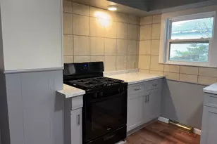 49 N Harbor St, Branford, CT 06405 - Photo 10