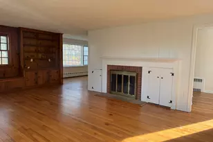 31 Pawson Rd, Branford, CT 06405 - Photo 10