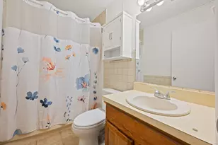 16 Lawton Rd, Manchester, CT 06042 - Photo 24