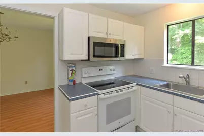 272 Heritage Village #A, Southbury, CT 06488 - Photo 6