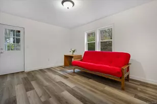 19 Armory St, Hamden, CT 06517 - Photo 14