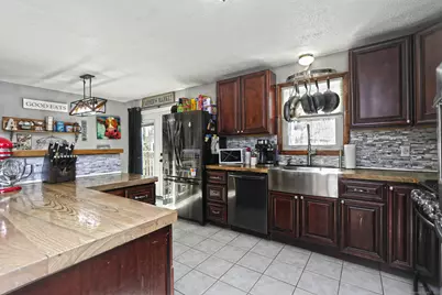 463 Mulberry Street, Naugatuck, CT 06770 - Photo 8