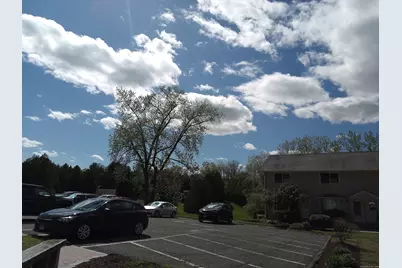 74 Washington Road #APT 16, Woodbury, CT 06798 - Photo 2