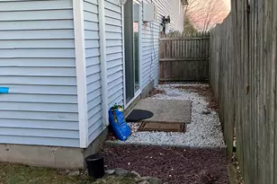 38 Shirley St, Waterbury, CT 06708 - Photo 6