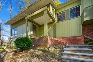 27 Carol St, Danbury, CT 06810 - Photo 4