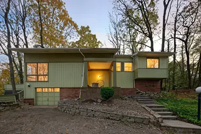 27 Carol Street, Danbury, CT 06810 - Photo 1