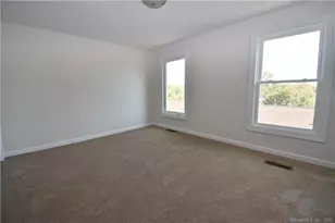 329 Main St, Plymouth, CT 06786 - Photo 10