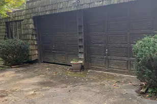 99 Obtuse Hill Rd, Brookfield, CT 06804 - Photo 1