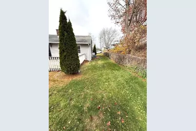 15 Tree Hill Road, Waterbury, CT 06708 - Photo 20