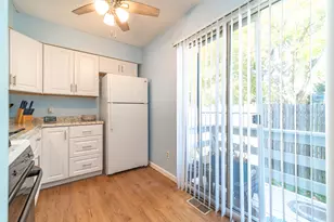 484 First Ave, West Haven, CT 06516 - Photo 6