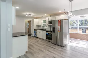 33 Bank St, Hamden, CT 06514 - Photo 6