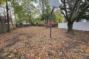 33 Bank St, Hamden, CT 06514 - Photo 32