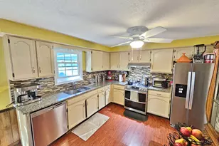 255 Old Stagecoach Rd, Meriden, CT 06450 - Photo 10