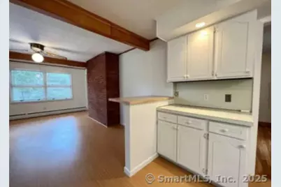 958 Dunbar Hill Road, Hamden, CT 06514 - Photo 6