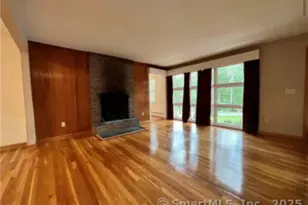 958 Dunbar Hill Rd, Hamden, CT 06514 - Photo 10