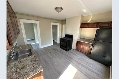 74 Madison Avenue #3rd, Hartford, CT 06106 - Photo 2