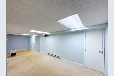 111 Irving Left Side Street, Naugatuck, CT 06770 - Photo 10