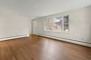 296 Liberty Hwy, Putnam, CT 06260 - Photo 14