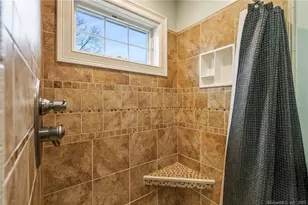 33 Marshfield Rd, East Lyme, CT 06357 - Photo 26