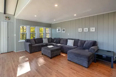 21 Edge Hill Road, Guilford, CT 06437 - Photo 8