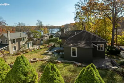 21 Edge Hill Road, Guilford, CT 06437 - Photo 34