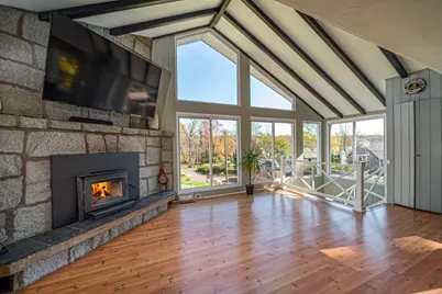 21 Edge Hill Road, Guilford, CT 06437 - Photo 2