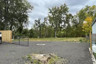 7 Spring St, New Milford, CT 06776 - Photo 16