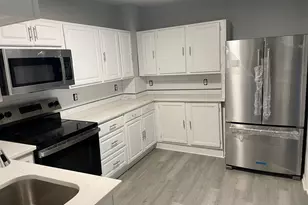 7 Spring St, New Milford, CT 06776 - Photo 4