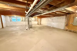 930 Tillinghast Dr, Oxford, CT 06478 - Photo 32