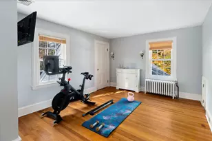 605 Brooklawn Ave, Fairfield, CT 06825 - Photo 24