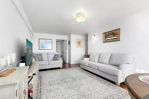 71 Strawberry Hill, Stamford, CT 06902 - Photo 8